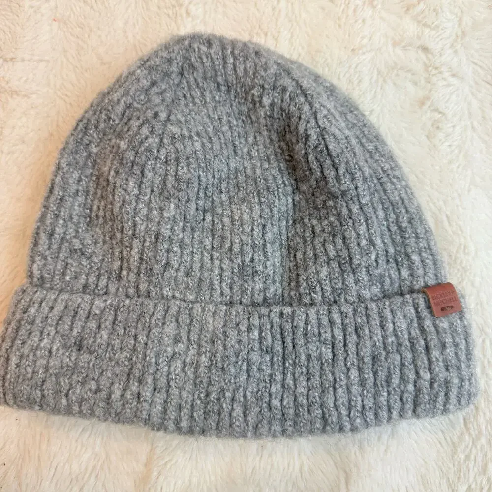 Bickley + Mitchell  Gray Beanie Hat Plush Lined Soft